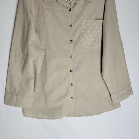NWT Simply Noelle Women's Blouse Tan Rolled Tap Sleeve Button Down Plus Size XXL - Picture 5 of 12